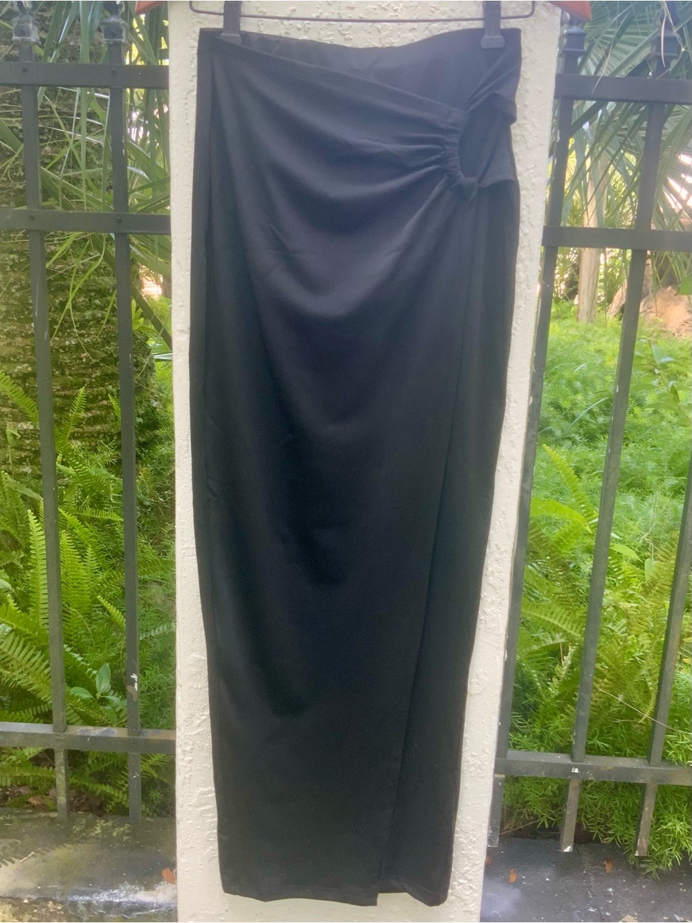 Milumia Black Maxi Skirt with Side Slit, NWT, size small